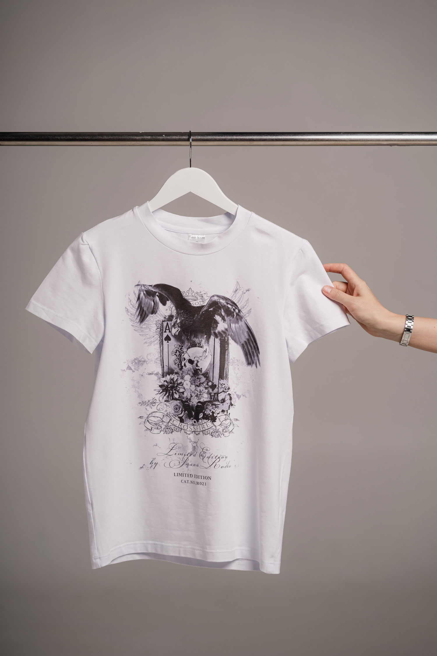 TS0040FLYWHITE1